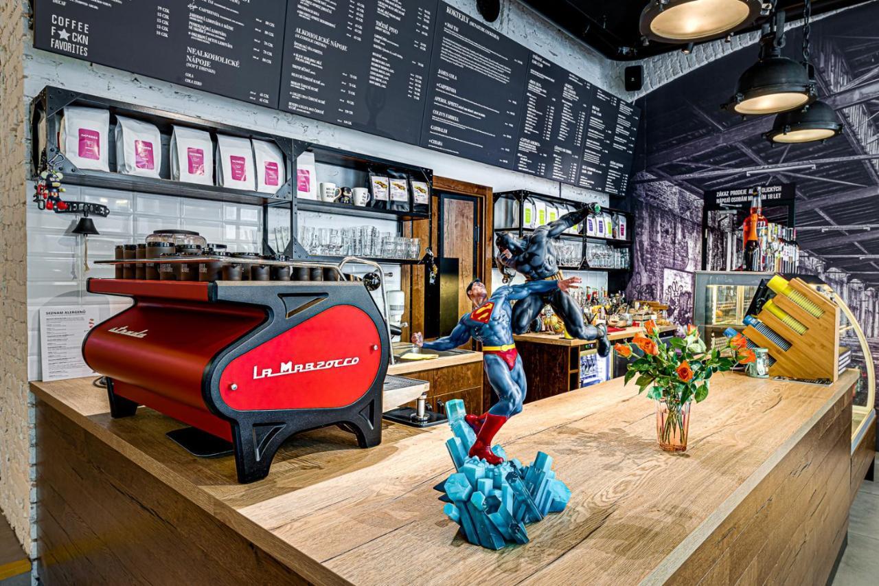 ロイヤル コート アパートメンツ プラハ エクステリア 写真